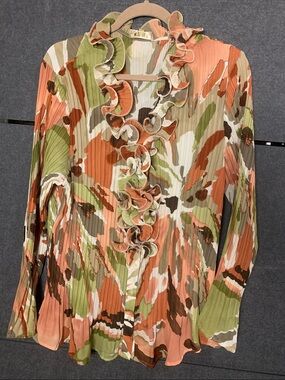 Ruffled V-Neck Floral Pleated Blouse - Olive/Peach/Cream